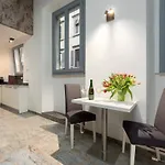 F1RST Suite Apartment&SPA