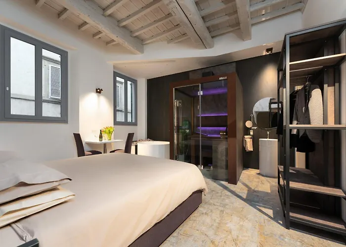 F1RST Suite Apartment&SPA